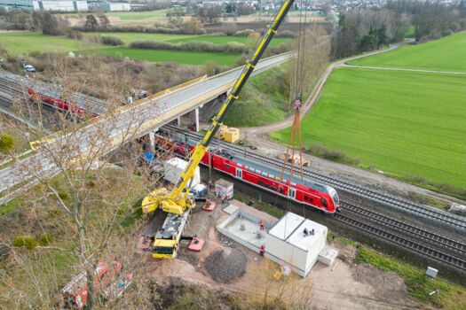 Bauarbeiten am Elektronischen Stellwerk (ESTW) der Riedbahn